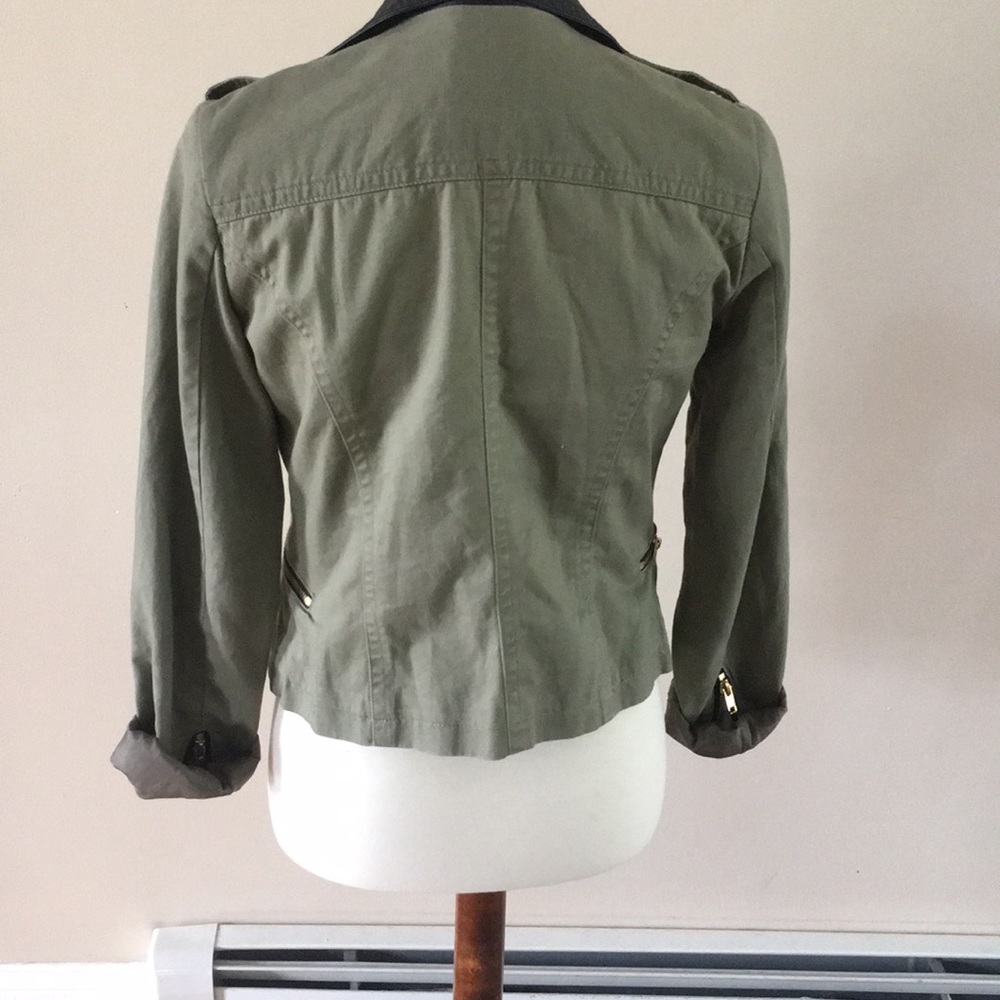 Forever 21 Jacket 😎 - Picture 4 of 6